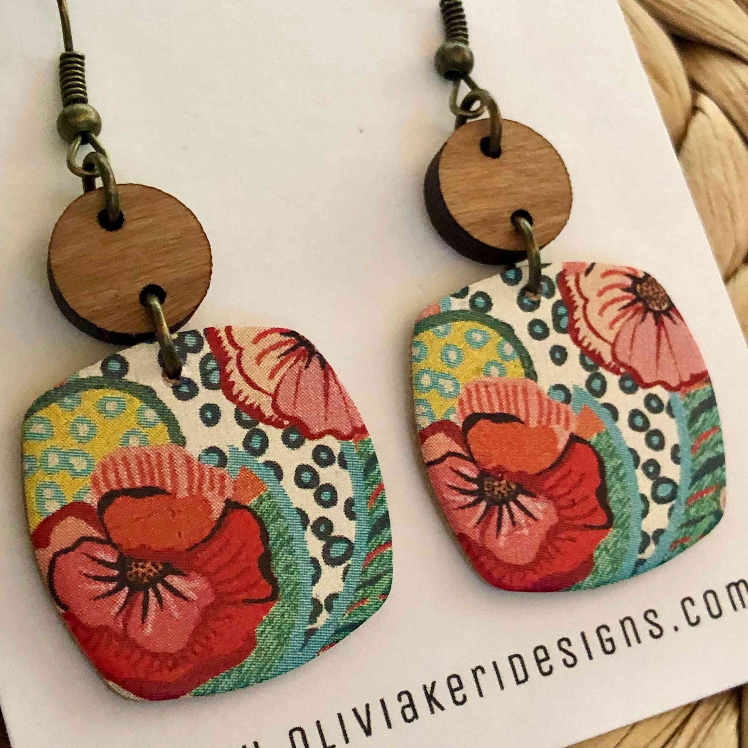 Nora - Spring Fling Poppy